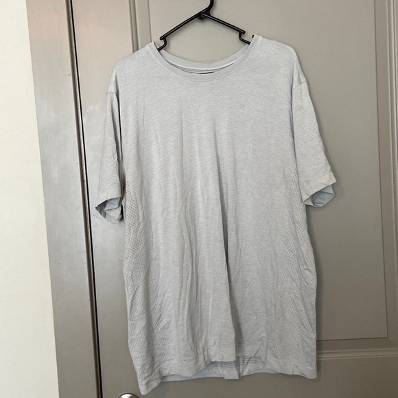 lululemon athletica Other - Metal Vent Tech Short-Sleeve